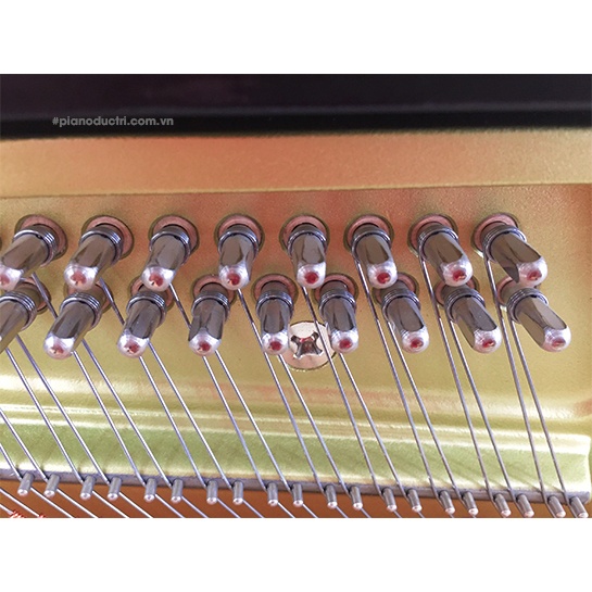 chot-pin-dan-piano-yamaha-u3-ma-niken