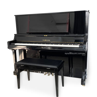 Đàn Piano Yamaha YUS5 là chiếc upright Piano cao cấp nhất của hãng Yamaha.
